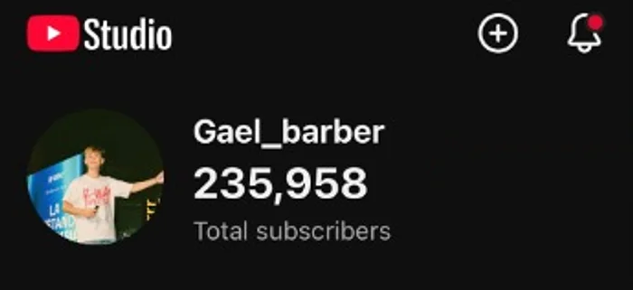 YouTube Studio de Gael_barber mostrando 235.958 suscriptores